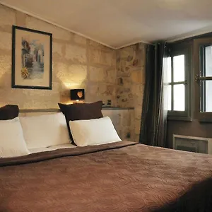 3* Hotel Du Palais Des Papes
